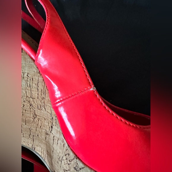 Kenneth Cole Reaction Cork Wedges, never worn - Picture 6 of 9